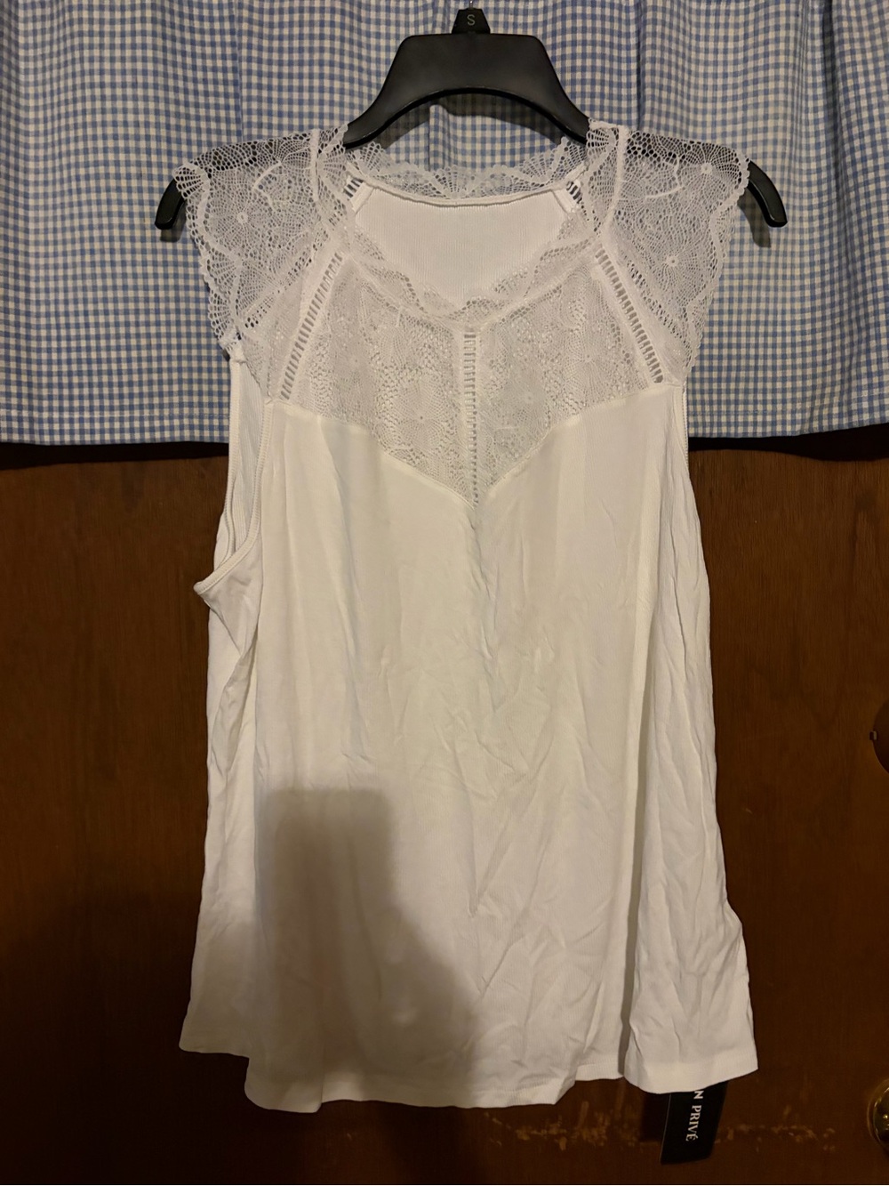 SHEIN White Lace Yoke Sleeveless Chemise Tank